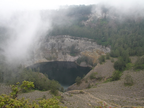 the black lake at Kelimut